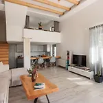 Papa Glinado Naxos